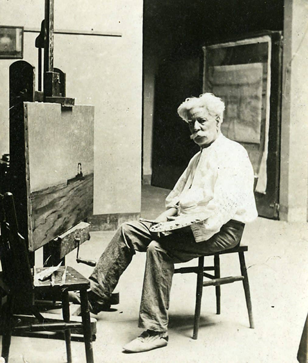 Modest Urgell treballant en el seu taller, autor desconegut, Editorial López. ARXIU FOTOGRÀFIC DE BARCELONA