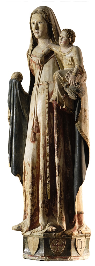Escultura policromada de la Verge amb el Nen