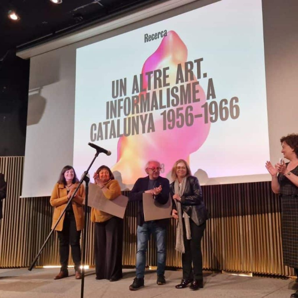 entrega premis ACCA a l'exposició Un Altre Art del Museu d'Art de Girona