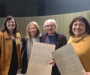 Aurèlia Carbonell, Conxita Oliver, Joan Gil i Carme Clusellas a l'entrega dels premis ACCA