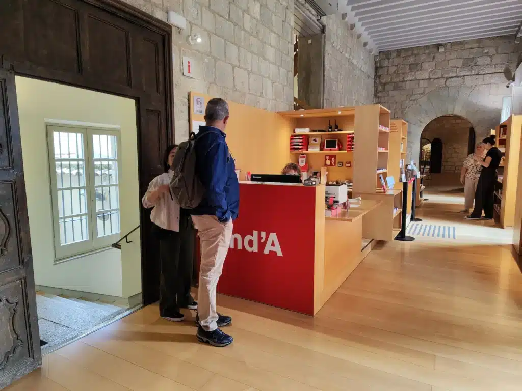 Punt d'atenció al públic