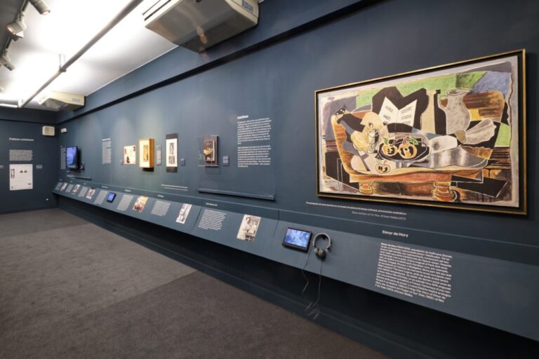 Exposició Falsos Verdaders. L'art de l'engany