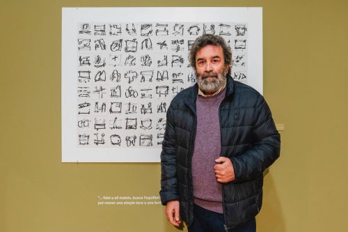 A la imatge, l’artista Vicenç Huedo.
Fotografia: Toni Vilches Fotografia